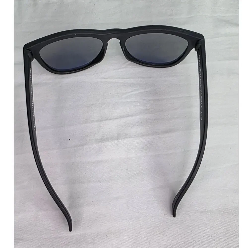 Minishades Polarized Sunglasses Youth 8-12+ Black Frames Mirrored Lens UV